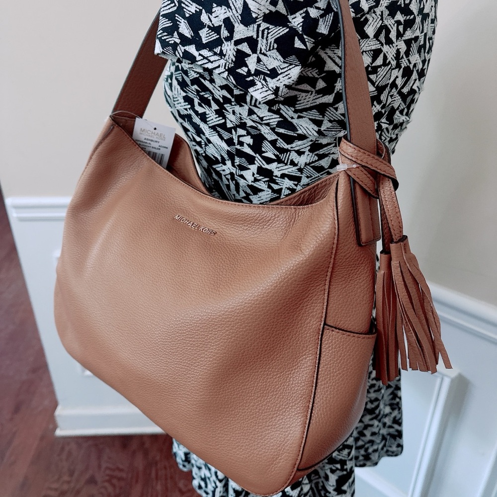 Michael Kors MICHAEL KORS Ashbury Slouchy Large Leather Shoulder Bag /NWT - Picture 10 of 10